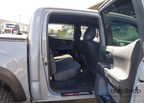 2019 Toyota Tacoma 4Wd Sr5 z USA, uszkodzony, nr VIN 5TFCZ5AN7KX174247